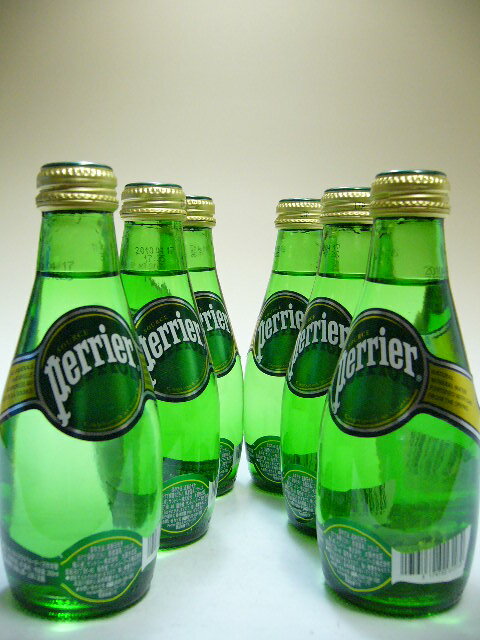 Perrier　ペリエ　200ml　6本組...:tsutaya:10000816