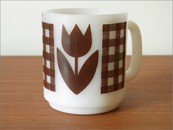 Glasbake tulip mug brown/グラスベイク　チューリップスタッキングマグ ブラウン/ミルクガラス/ファイヤーキング好きにもオススメ★