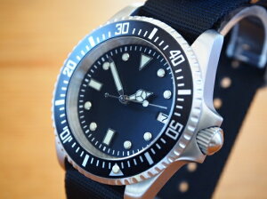 時計 メンズ 腕時計 ブランド ミリタリーウォッチカンパニー MWC時計 軍用時計 サブマリーナ ダイバー300m 防水 1980年代復刻 モデル ノーロゴ 自動巻き セイコー SEIKO NH35A