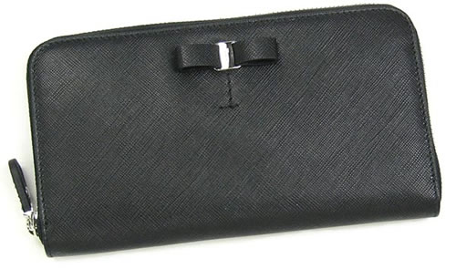 iȃfUC̃tFK fB[XEHbgtFK fB[X z 22B044 FERRAGAMO