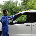 【E-032 ラクラク伸縮洗車 ブラシ】洗いやすい角度にヘッドを固定できるロック式。87cmから135cmまで自由に伸縮OK!軽くて丈夫なアルミパイプ製だからラクラク洗車♪トラックやバスの洗車などにも※通水タイプではありません※