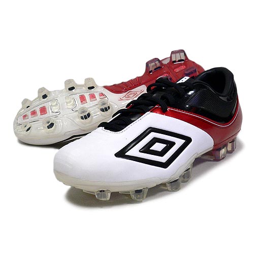 決算大処分！ステルス 2 プロ HG【UMBRO】アンブロ 特価サッカースパイク 11aw（USS3100WRB）【52％OFF】