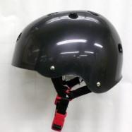 ヘルメット（頭用プロテクター）