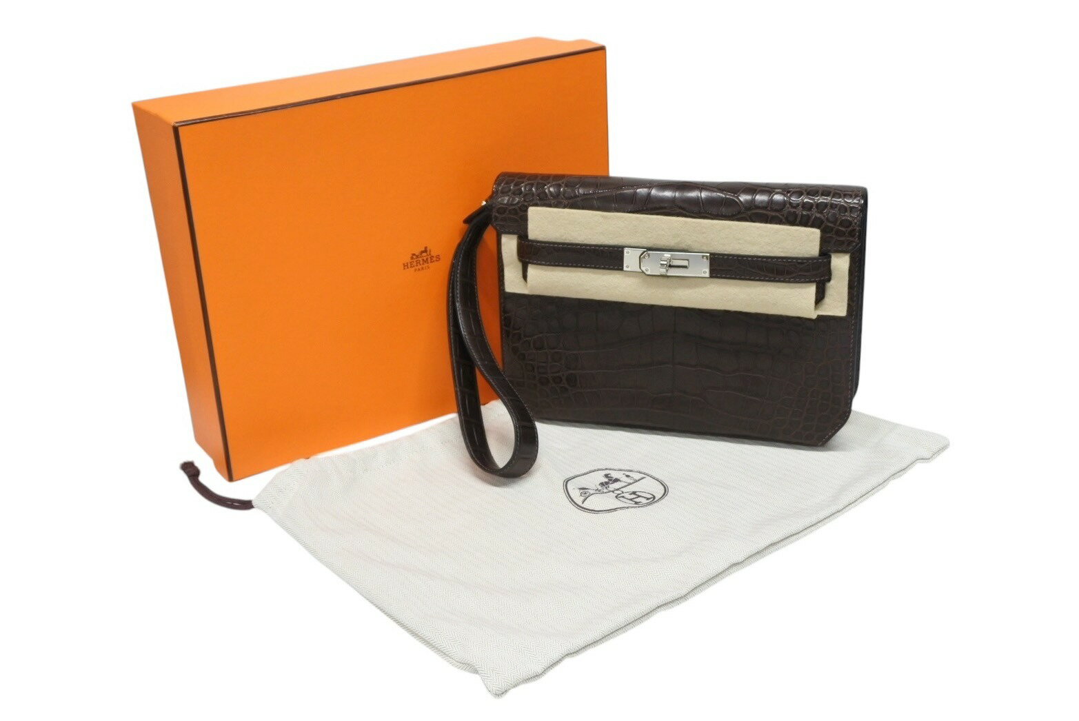 新品同様 HERMES エルメス クラッチバッグ エベンヌ アリゲーターマット クロコダイル シルバー金具 中古 4b009263