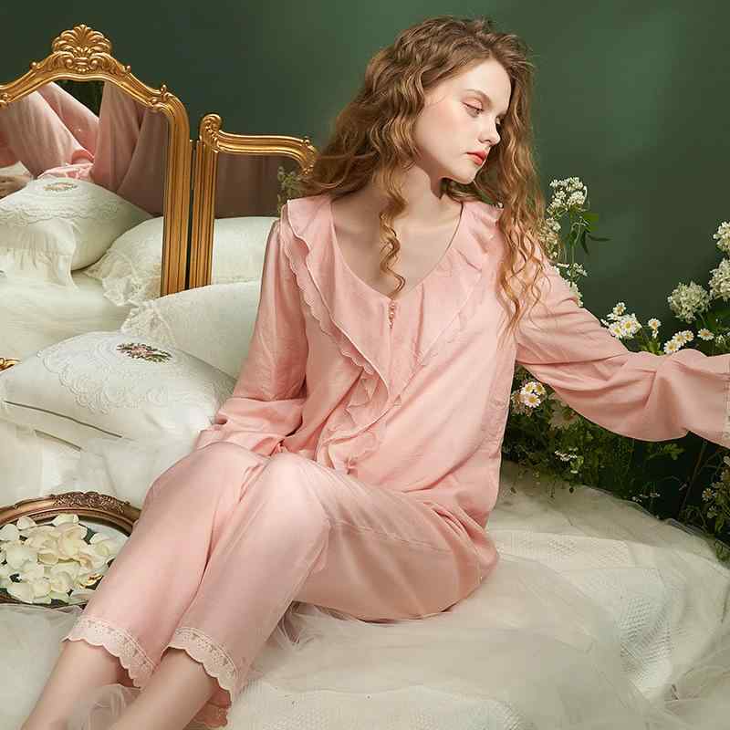 パジャマ 女性用 レディース 長袖 長ズボン 上下セット プリンセス 宮廷風 エレガント かわいい スイート ゆったり ゆるふわ テンセル麻混 レーヨン素材 春秋 ホワイト ピンク ルームウェア 部屋着 ナイトウェア 普段使い