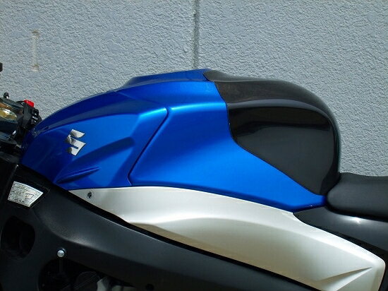 【セール特価！】[GSX-R1000] CLEVERWOLF タンクパッド（ストリート用）