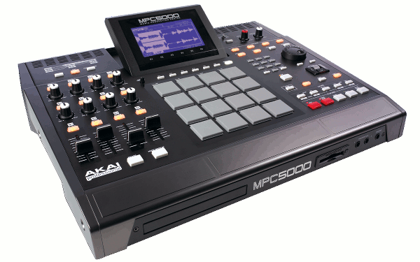 【今だけCD-M25が付属】 AKAI《アカイ》MPC 5000　キャンペーン対象商品【新機能を搭載したフラッグシップMPC♪】