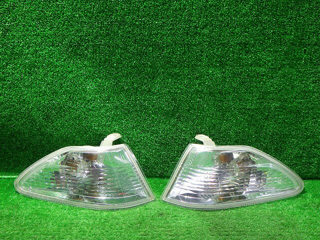 【中古】カリーナ　コーナーレンズ　ウィンカーレンズ　左右　AT210/212　20-403　トヨタ　251110213中古 車 パーツ 中古パーツ 中古部品 カスタム 即発送