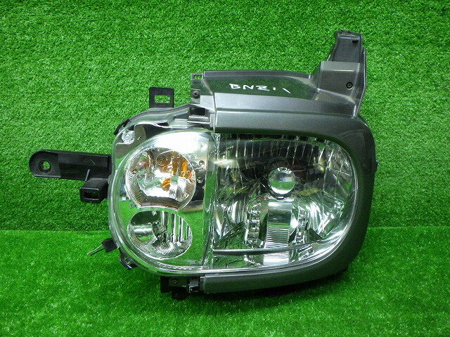 【中古】日産　Z11　NZ11　キューブ　後期　左ヘッドライト　キセノン　HID　1802　Y　240522017中古 車 パーツ 中古パーツ 中古部品 カスタム 即発送