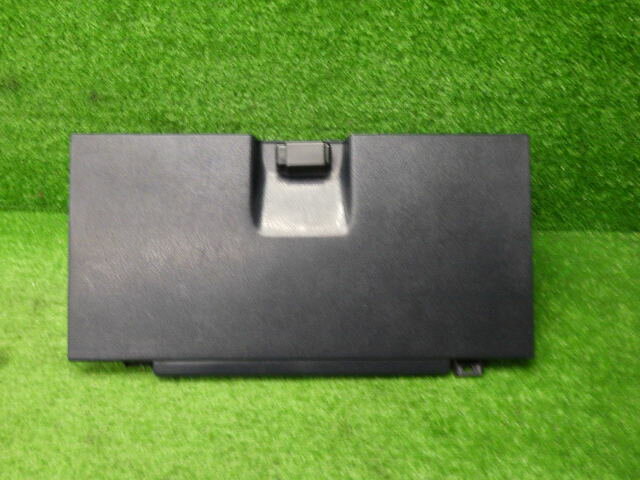 【中古】ホンダ　GA2　シティー　グローブボックス　200319209中古 車 パーツ 中古パーツ 中古部品 カスタム 即発送