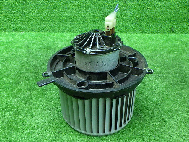 【中古】マツダ　HP21S　ラピュタ　ヒーターブロアモーター　240706159中古 車 パーツ 中古パーツ 中古部品 カスタム 即発送