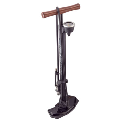GIYO UP GAUGE WOOD PUMP