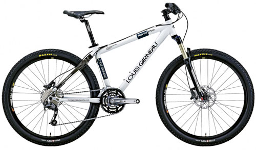 09륤 LGS-XC AERIAL PRO LG WHITE(NAVY LOGO)