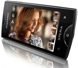 【送料込！】3G Sony Ericsson Xperia Ray 　SIMフリースマートフォン