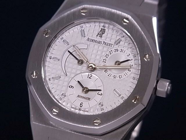 オーデマピゲ　AUDEMARS PIGUET　25730ST.OO.0789ST.09　ロイヤルオーク　デュアルタイム　白文字盤　自動巻き