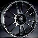 OZ ウルトラレッジェーラ 8J-18 とPIRELLI P-ZERO NERO 235/40R18の4本セット