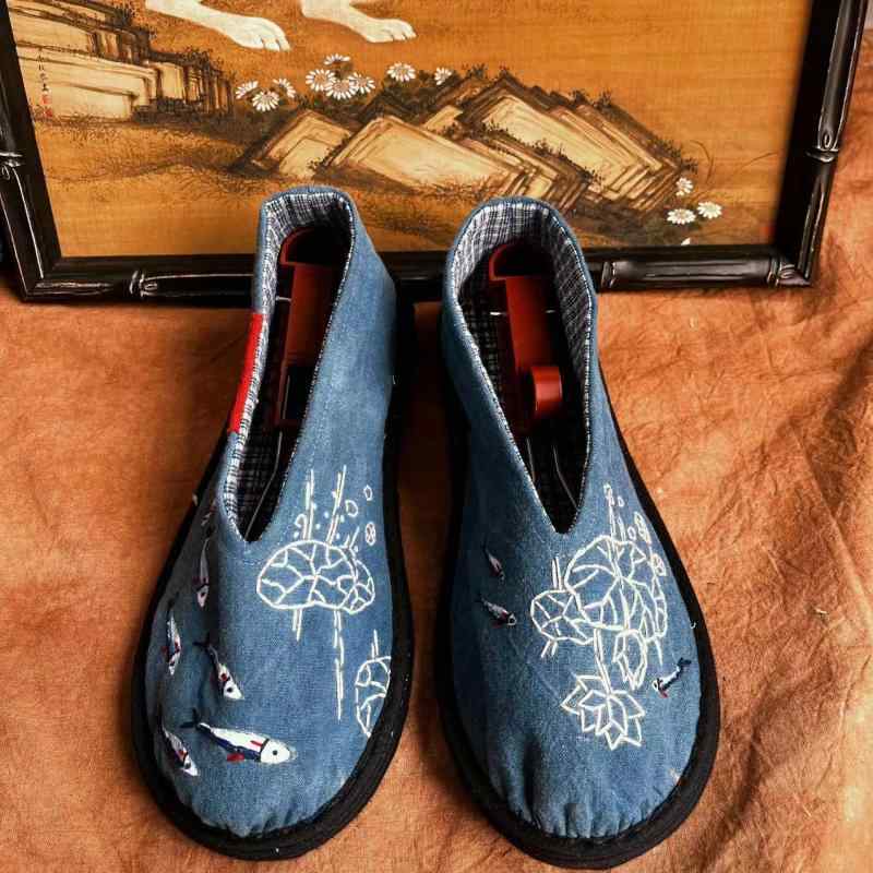 靴 レディース スリッポン カジュアルシューズ 刺繡 フラット ぺたんこ靴 ラウンドトゥ 布靴 千層底 軽量 柔らかい 通気性 吸汗 民族風 海軍ブルー(x2)