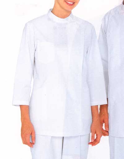 女性ケーシー型白衣／七分袖／ホワイト