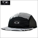 オークリー キャップ OAKLEY (オークリー) ユニセックス メッシュキャップ 帽子 ロゴ サイドメッシュキャップ ハット 5PANEL PERFORMANCE CAP (BLACK/WHITE ブラック/ホワイト) 911685-022 【メンズ】【レディース】【あす楽対応】