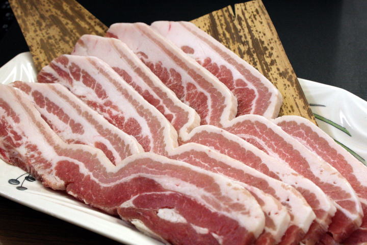 豚バラ厚切り（500g)豚肉 ぶた肉 ブタ肉 バラ 精肉（料理例）焼肉、バーベキュー、BBQ、鉄板焼...:yuuzen:10001076