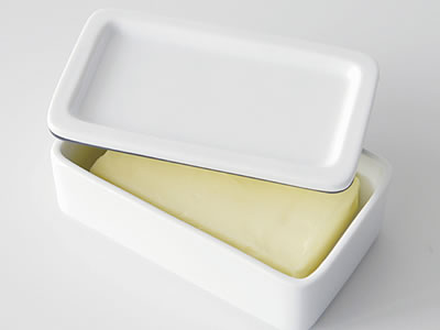 KINTO　バターケース　キッチンツール　ホワイト【マラソン201207_生活】【RCPmara1207】バターケース　匂いが色移りがしにくく、清潔な磁器とシリコーン素材で作られたバターケース。