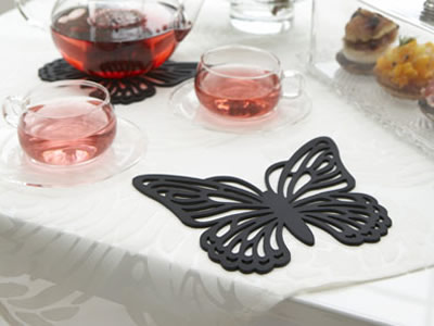 【メール便対応可】 butterfly trivet 鍋敷き / バタフライ形【マラソン201207_生活】【RCPmara1207】【メール便対応可】テーブルを華やかにする鍋敷き♪