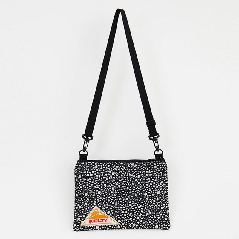 KELTY ケルティ DP FLAT POUCH S DP フラット ポーチ S FREE Black Dalmatian 32592428