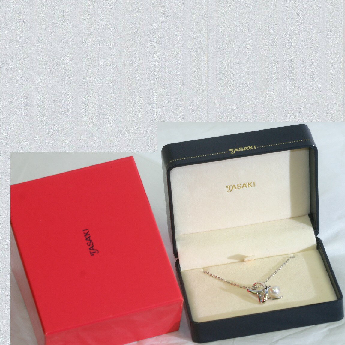 【中古】本物新品同様田崎の直径7mmのシルバーグレー色の真珠の付いたチェーンネックレス