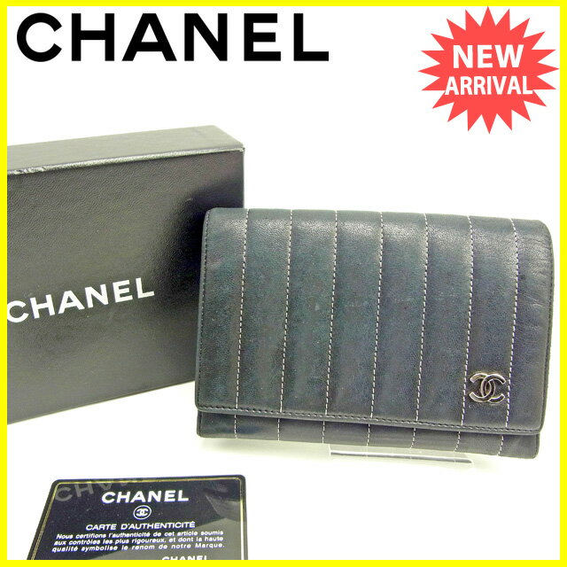 国内送 シャネル CHANEL 二つ折り財布 パスポートケース レディース メンズ 可 マドモアゼル ブラック×シルバー レザー 【中古】 J15357