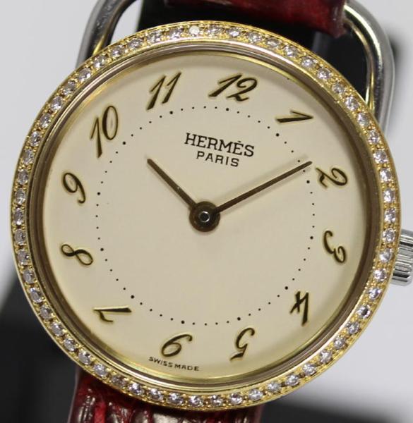 【HERMES】エルメス アルソー アフターダイヤベゼル QZ 純正革ベルト レディース【中古】