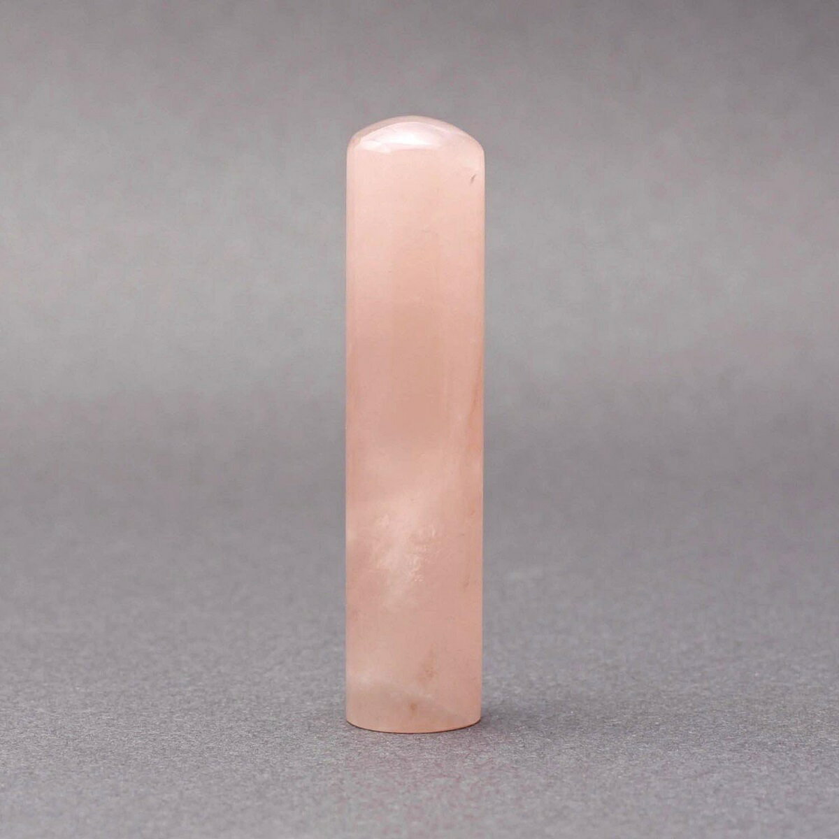 印鑑/認印/紅水晶・ローズクォーツ・Rose Quartz/印鑑サイズ・13.5mm/印鑑プレビュー無料/印鑑ケース別売/水晶・石英に精通した石彫り印鑑職人が創る美しいご印鑑☆印鑑 銀行印 送料無料 売れ筋☆