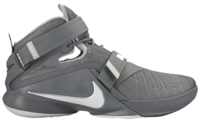 ナイキ ズーム ソルジャー メンズ nike zoom soldier 9 メンズ靴 靴 スニーカー