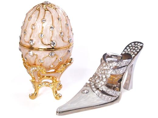 Bonne Chance ボン・シャンススワロフスキー誕生石“シューズ+エッグコレクション”4月 ダイアモンド