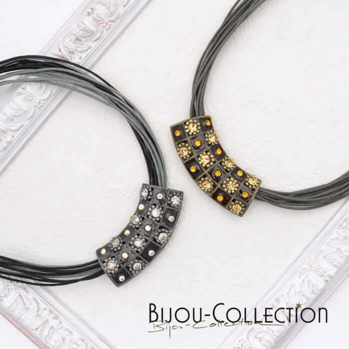ドイツ製ネックレス　BIJOU-COLLECTION　紐束ネックレス　2カラー　フラワーポイントアンティーク調ペンダント