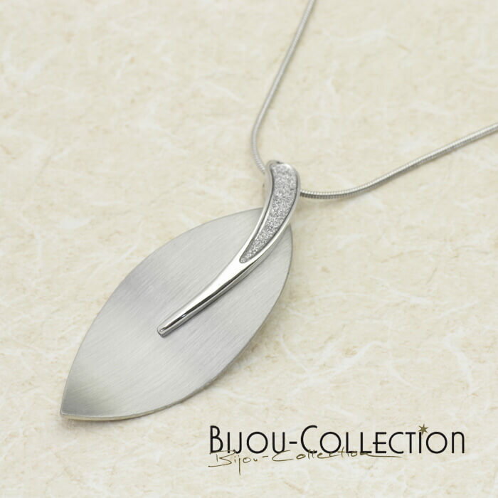 樂天商城 - ドイツ製ネックレス BIJOU-COLLECTION 木の葉モチーフペンダント