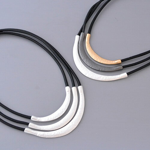 ネックレス 3連紐 シルバー ゴールド シック レディース アクセサリー 大人 上品