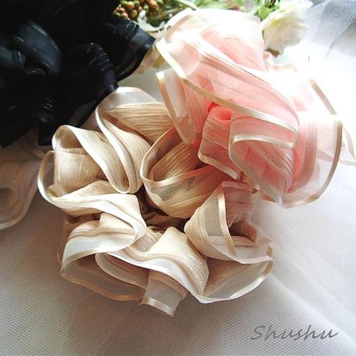 営業日昼12時まで当日発送!シュシュ ラメライン シフォン シュシュ ヘアゴム ヘアアクセ ヘッドアクセ 髪飾り 大人かわいい ウェディング パーティー 1ztj 人気 バレンタイン