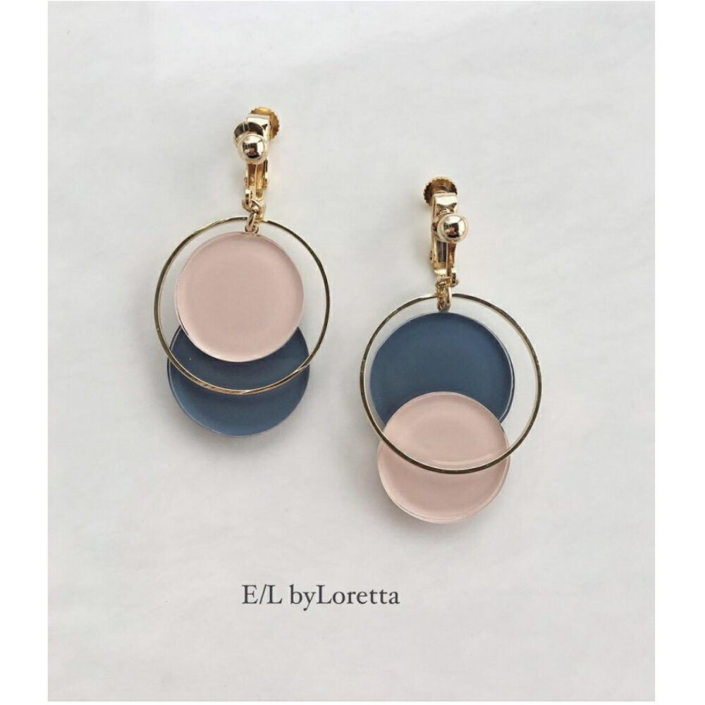 Asymmetry color pallet pierce/earring(Graishblue×Beige)　E/L byLoretta EL エルバイロレッタ accessory アクセサリー　アシンメトリー　パレット　ブルー　グレー　ベージュ　ピアス　イヤリング　チタン　樹脂　ねじ式　クリップ式　両耳セット　ハンドメイド