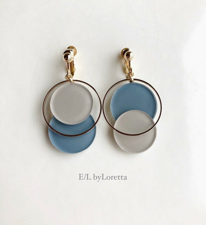 Asymmetry color pallet pierce/earring(Beige×Blue)　E/L byLoretta EL エルバイロレッタ accessory アクセサリー　アシンメトリー　パレット　ブルー　青　ベージュ　ピアス　イヤリング　チタン　樹脂　ねじ式　クリップ式　お洒落　両耳セット　ハンドメイド