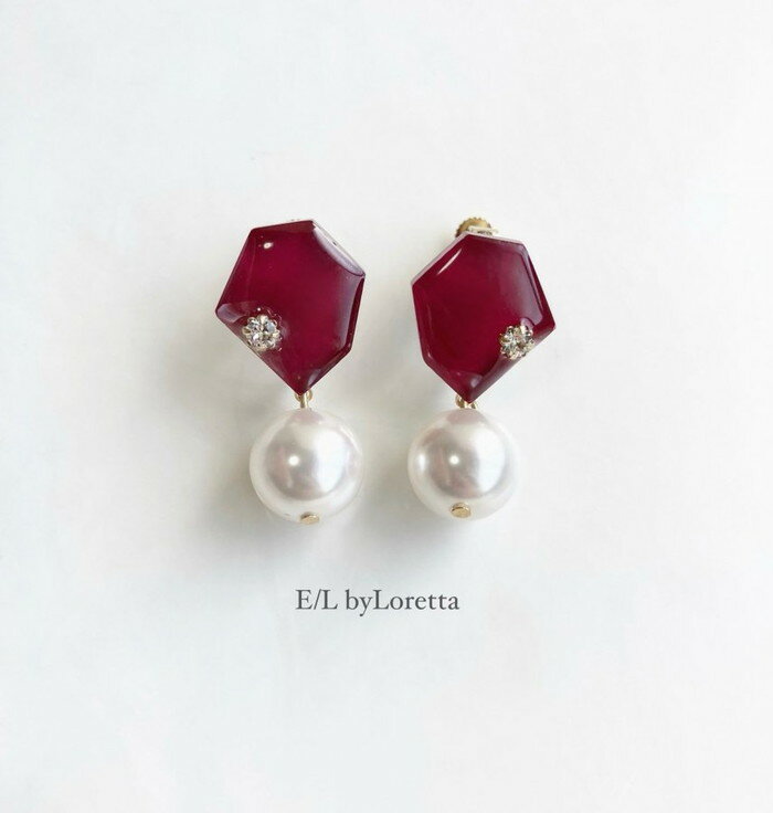 パールピアス KAKERA pearl pierce/earringI(Bordeaux)　E/L byLoretta EL エルバイロレッタ accessory アクセサリー　カケラ　パール　ボルドー　ワインレッド　レッド　赤　ピアス　イヤリング　チタン　樹脂　ねじ式　クリップ式　両耳セット　ハンドメイド　お洒落　上品