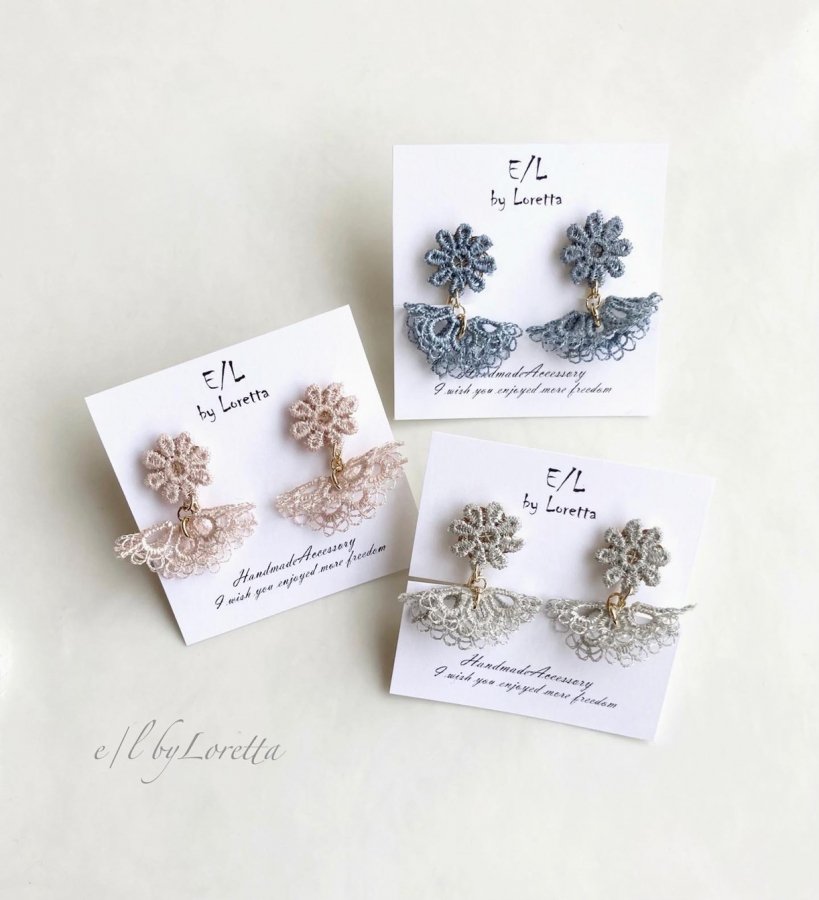 かわいいレディースピアス (全3色)Lace flower tassel pierce/earring　アクセサリー　ピアス　イヤリング　ブルー　ピンク　グリーン　フラワー　花　レディース　女性　大人可愛い　かわいい　フェミニン　上品　お洒落　おしゃれ　カジュアル　エルバイロレッタ　E/L byLoretta　E/L