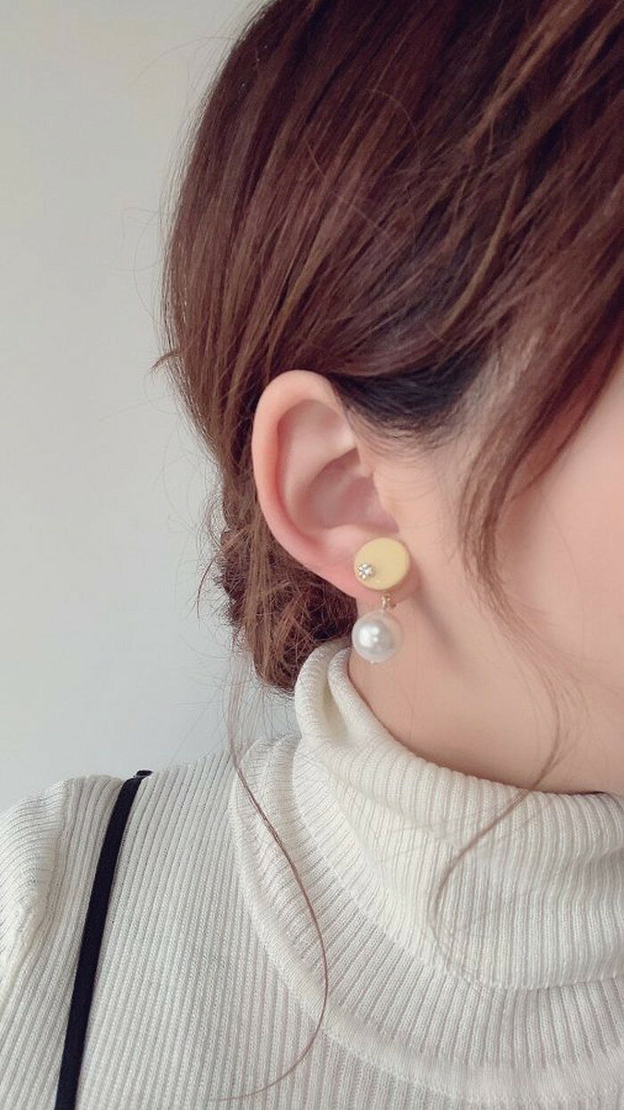 Mini circle color pearl pierce/earring(Yellow)　E/L byLoretta EL エルバイロレッタ accessory アクセサリー　ミニサークル　パール　イエロー　レモン　黄色　ピアス　イヤリング　チタン　樹脂　ねじ式　クリップ式　両耳セット　ハンドメイド　お洒落　可愛い 2
