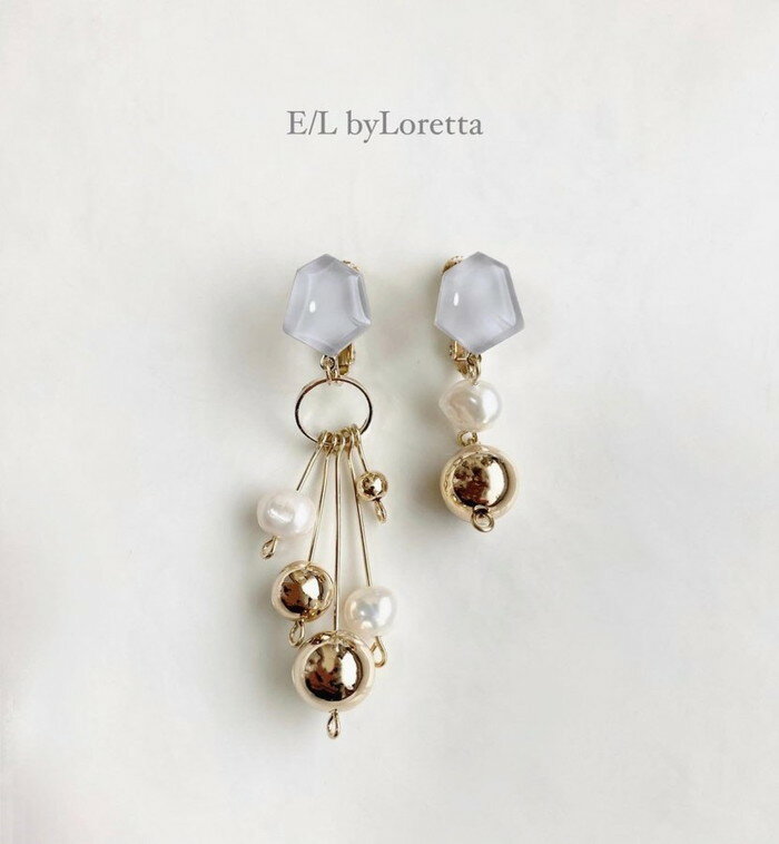 Asymmetry metal ball × 淡水パール KAKERA pierce/earring (Gray)  E/L byLoretta EL エルバイロレッタ accessory アクセサリー アシンメトリー　メタルボール　淡水パール　グレー　ピアス　イヤリング　チタン　樹脂　ねじ式　クリップ　両耳セット　ハンドメイド