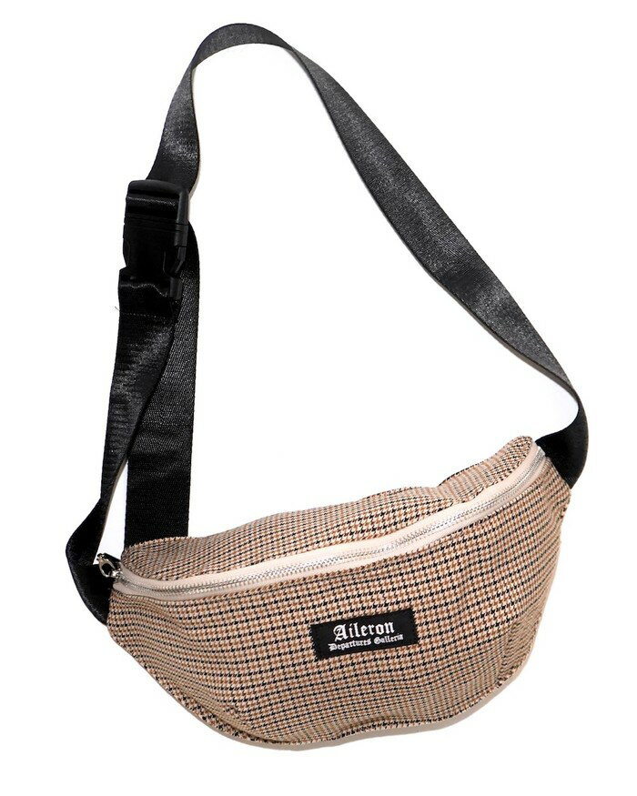 Gun Club Check Waist Pouch (beige)　レディース　メンズ　ユニセックス　ウエストバッグ　ウエストポーチ　ボディバッグ　サコッシュ　ベージュ　チェック柄　おしゃれ　お洒落　トレンド　ストリート　ブランド　ファッション　A.D.G エーディージー