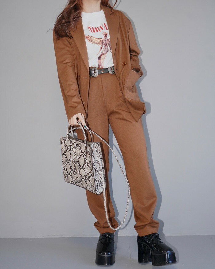 Double Breasted Jacket + Pants 2P SET UP (brown) レディース　アパレル　セットアップ　ブラウン　茶色　ジャケット　パンツ　2点セット　上下セット　人気　ファッション　スーツ　洋服　ボトムス　女性　A.D.G エーディージー adg 送料無料　送料無料