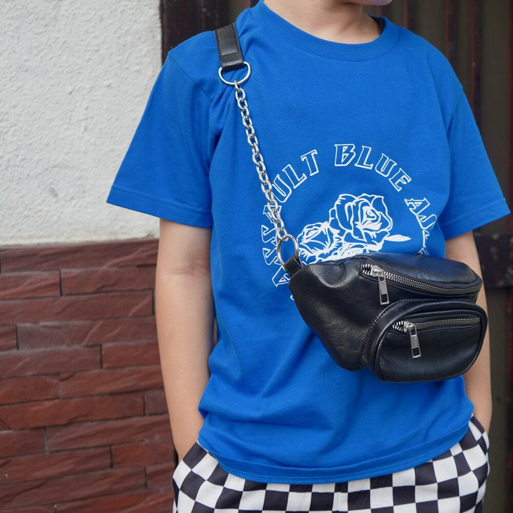 ROSE CIRCLE LOGO T-SHIRTS -ASSAULT BLUE-　キッズ　子供服　ボーイズ　ジュニア　こども　子ども　Tシャツ　半袖　カットソー　ブルー　青　サイズ100〜150　100　110　120　130　140　150 プリントT　ロゴT　ストリート　韓国ファッション　お洒落　バラ　薔薇