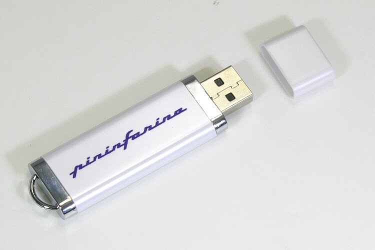 ピニンファリーナ H2スピード ジュネーブ・モーターショー　2016 プレスキット USB ※3GB USBとしてもご..