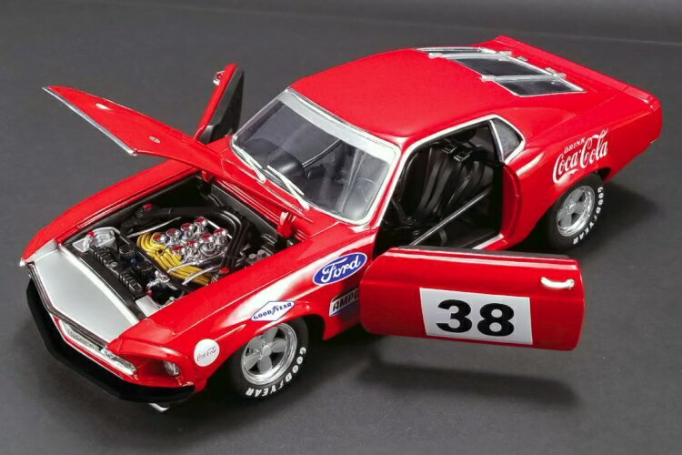 楽天市場】1/18 mustang boss 302の通販 楽天市場】1/18 mustang boss 302の通販