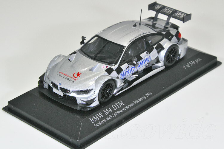 商品情報 メーカー Minichamps (PMA) 名前 BMW M4 DTM Nurnberg 2016 スケール 1/43 限定数 576台 備考 注意 製造時からの塗装ムラ、ツブ、傷、付着物、デカールのズレ、 浮き、欠け、パッケージの初期擦れやシワ、傷、汚れ等の 量産モデルの性質をご理解いただいた上で願い致します。