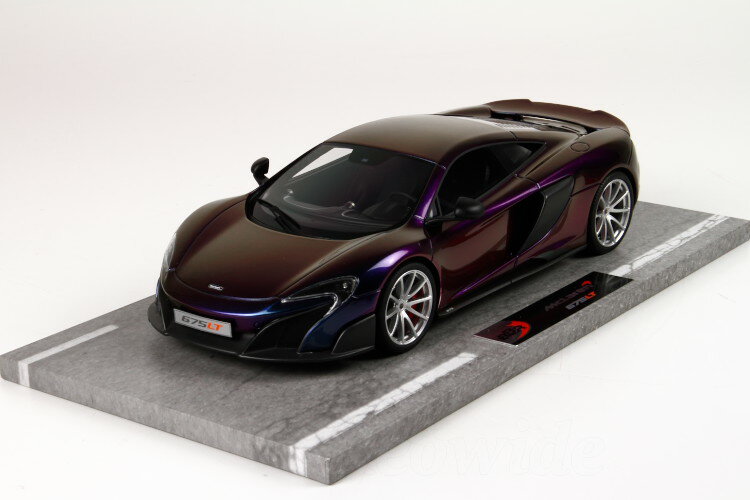 BBR 1/18 マクラーレン 675LT 2015 カメレ